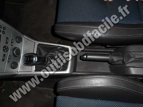 Opel Astra handbrake