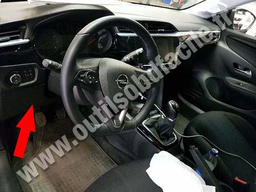 Opel Corsa F - Dashboard