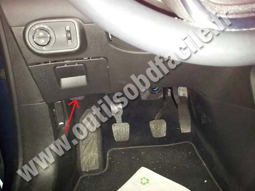 Opel Zafira C pedals