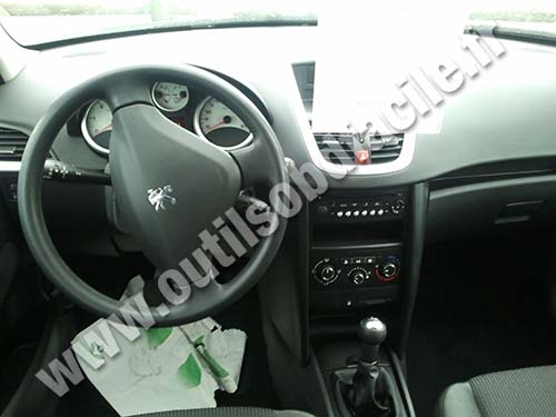 Peugeot 207 dashboard