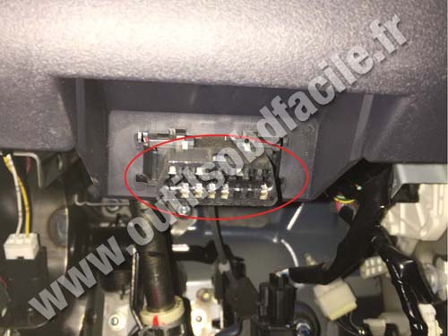 Peugeot iON - OBD Connector