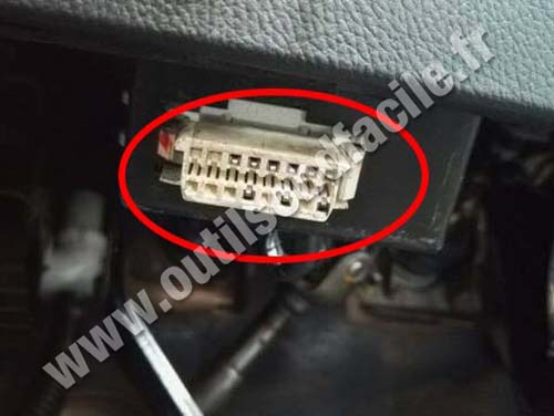 Proton Satria Neo - OBD II plug