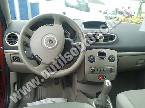 Renault Clio 3 Dashboard