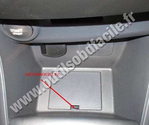 Renault Clio 4 central console