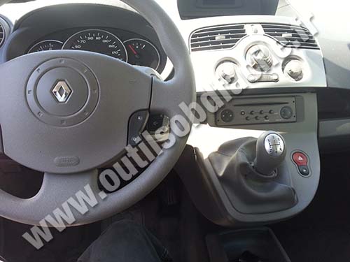 Renault Kangoo II dashboard