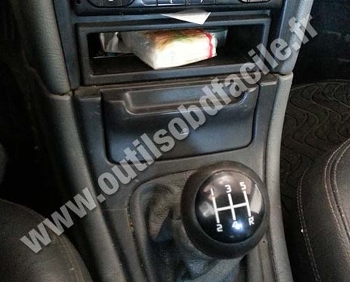 Renault Laguna 1 Phase 2 central console