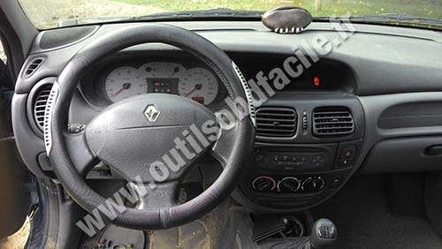 Renault Mégane 1 dashboard