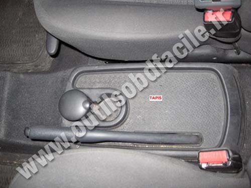 Renault Scenic front seats (no central console)