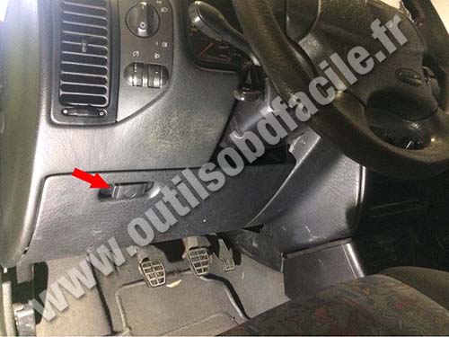 Seat Ibiza - Fuses box