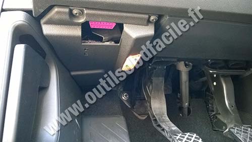 Seat Leon OBD2 port