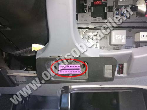 Seat Toledo OBD plug