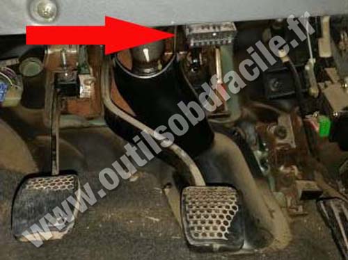 Suzuki Baleno Brake pedal