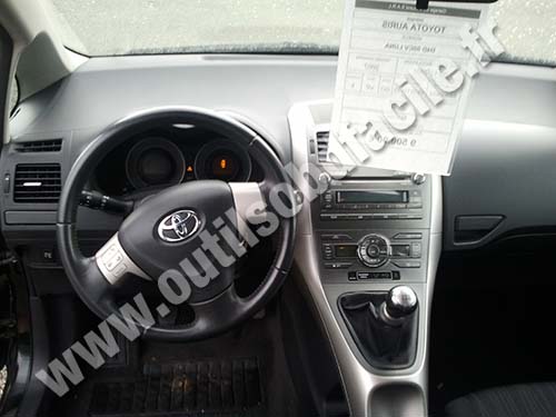 Toyota Auris dashboard