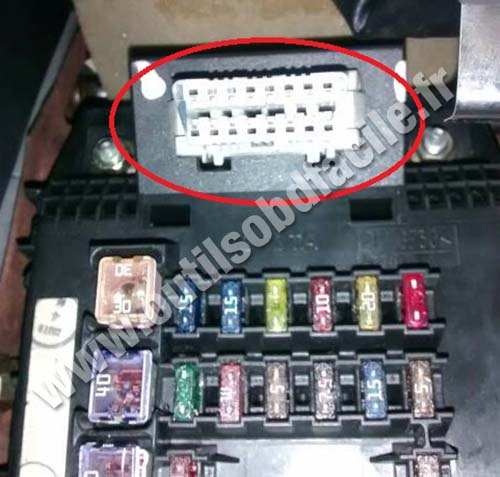 Toyota Corona OBD2 socket