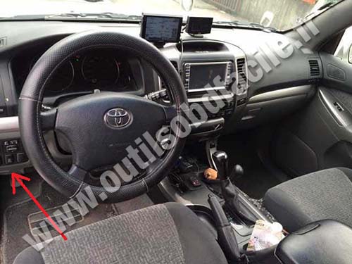 Toyota Land Cruiser dashboard