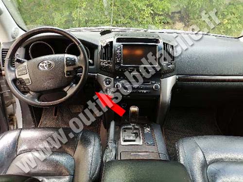 Toyota Land Cruiser - Dashboard