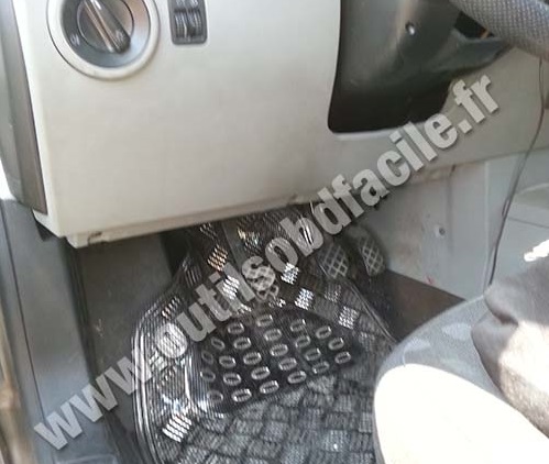 Volkswagen New Beetle pedals