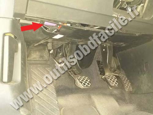 Volkswagen Passat (B8) - Pedals