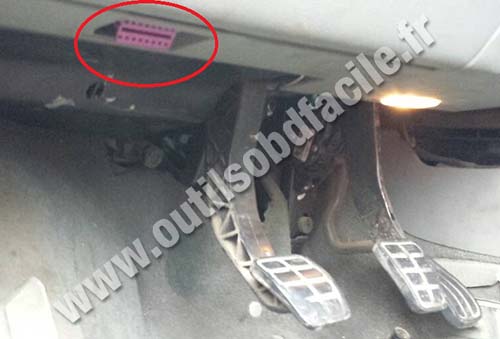 Volkswagen Sharan OBD2 connector