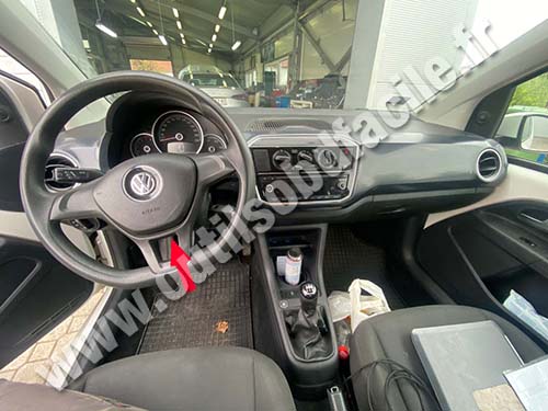 Volkswagen Up - Dashboard