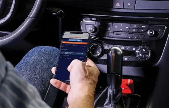 Autobatterie mit klavkarr testen